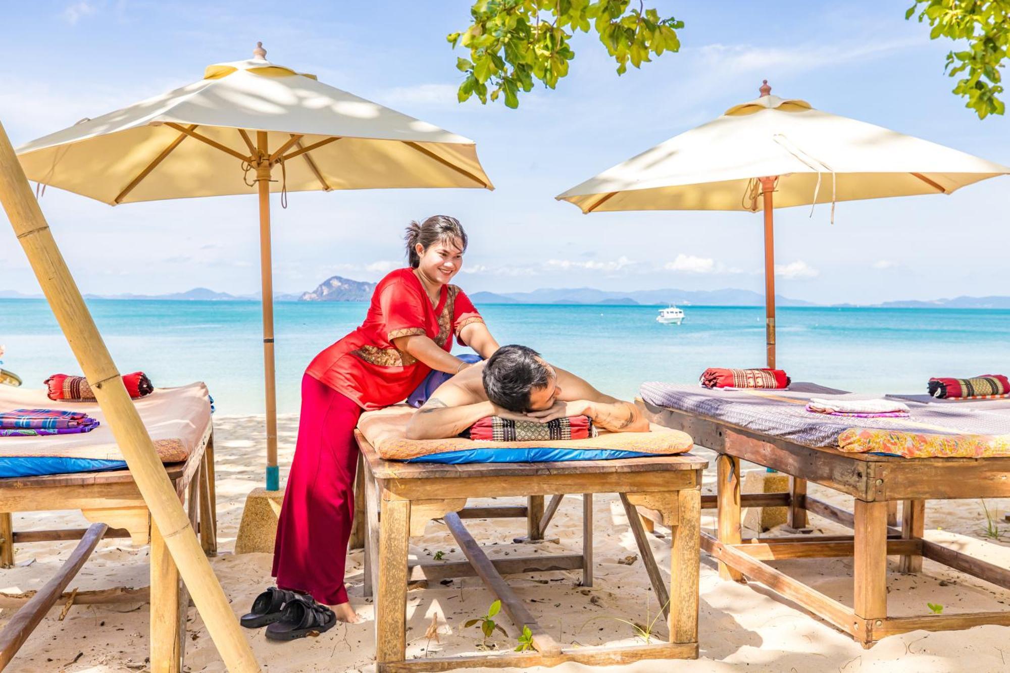 Royal Yao Yai Island Beach Resort Ko Yao Kültér fotó